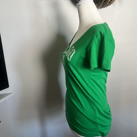 Green St. Patrick’s t-shirt. Chicago. Est 1837 - Picture 2 of 3